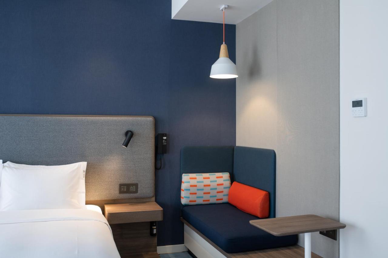 Holiday Inn Express Zhuhai Gongbei By Ihg Ngoại thất bức ảnh