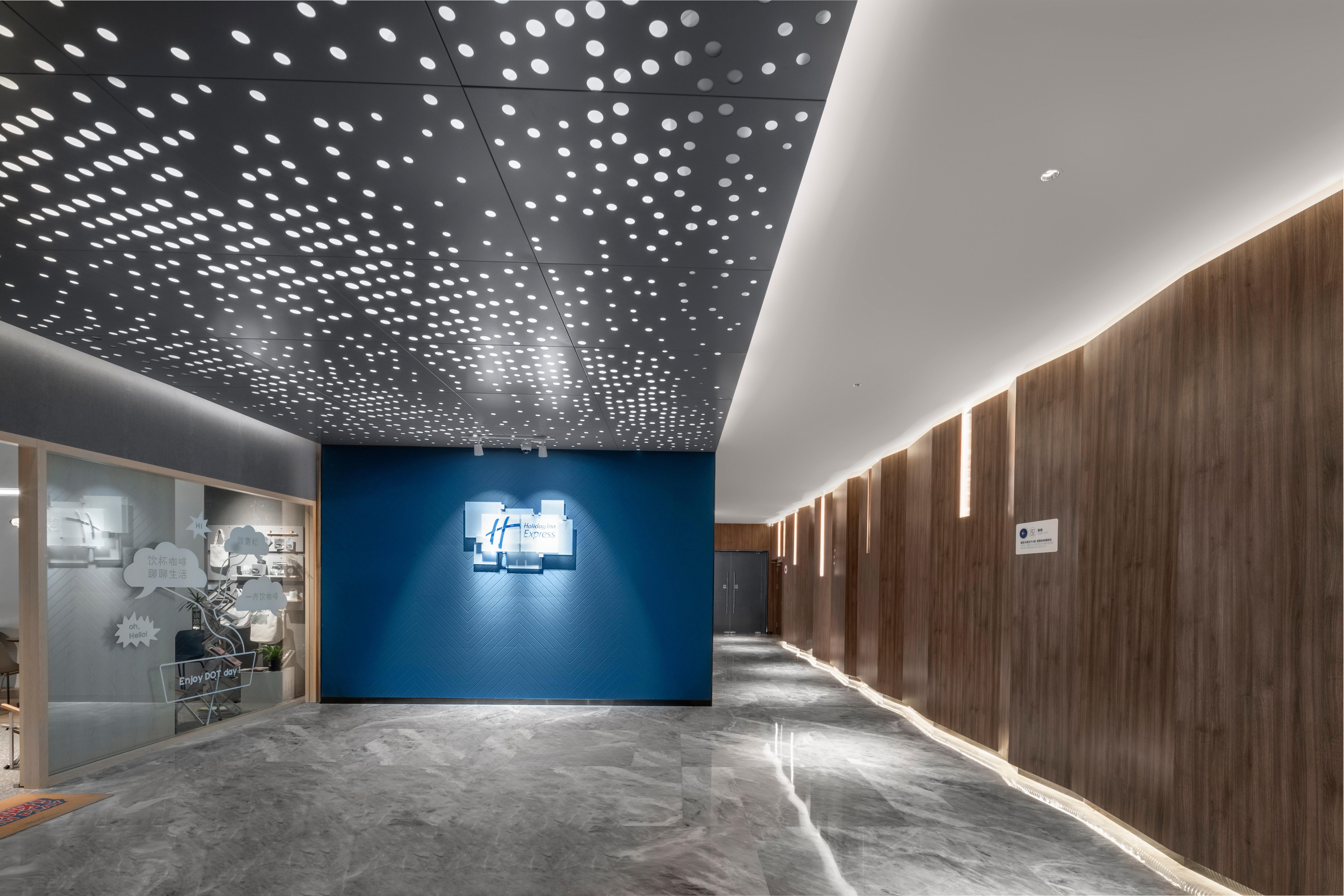 Holiday Inn Express Zhuhai Gongbei By Ihg Ngoại thất bức ảnh